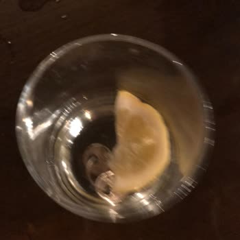 House Of Rene (Bornova) Soda Bardağımın İçinden Anahtar Çıktı