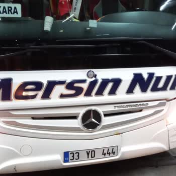Mersin Nur Turizm Muavin Bagaj Parası İstedi. Şikayetçiyim.