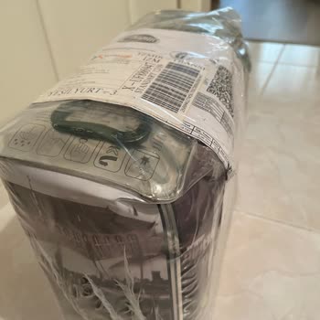 Özgün Zeytin Zeytinyağı Tenekeleri Ezilmiş