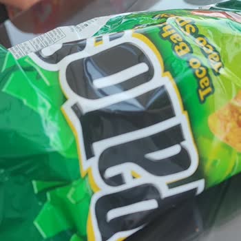 Patos Cips Paketinden Çıkan Mide Bulandırıcı Cisim