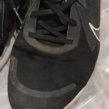 Nike Ayakkabıda Ki Erken Deforme