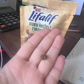 Eti Gıda Yiyeceğin İçinden Farklı Cisim Çıkması