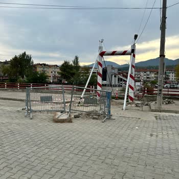 Devrek Belediyesi Onarılamayan Asma Köprü