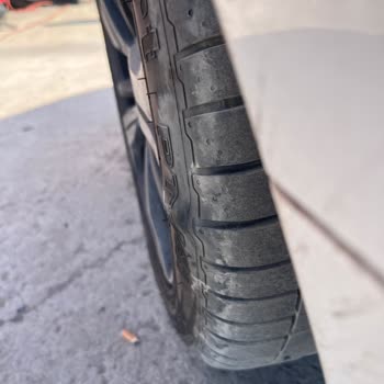 Petlas Marka Lastik Yumurta Yaptı