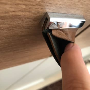 Doğtaş Mobilya Dolap Kulp Malzemesi Dağıldı