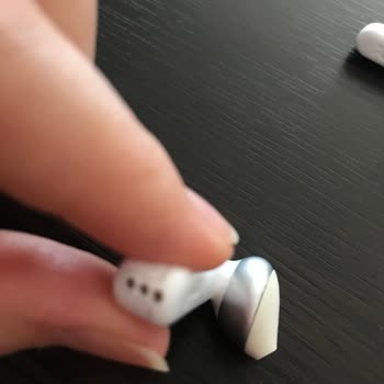 JBL Kulaklığımın Silikonları Çıkıyor