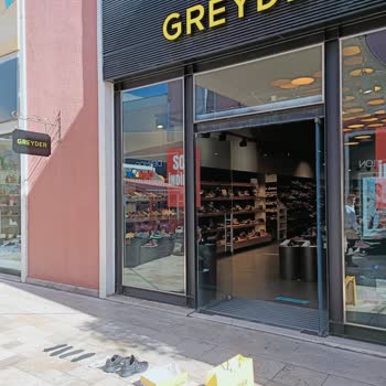 1 Gün Sonra Dağılan Greyder Ayakkabı Ve Müşteriyi Umursamayan Marka