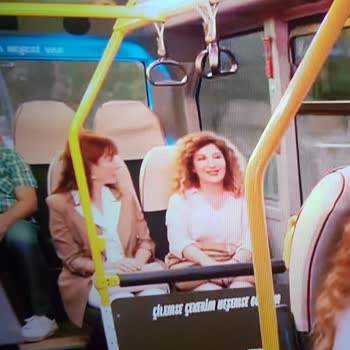 Arçelik Plazma TV Sürekli Ekranda Çizgiler Oluşuyor.