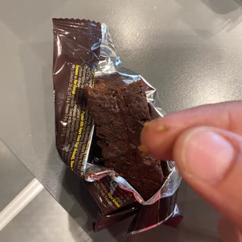 Eti Gıda Eti Browni Fındıklı Kek Dişimi Kırdı