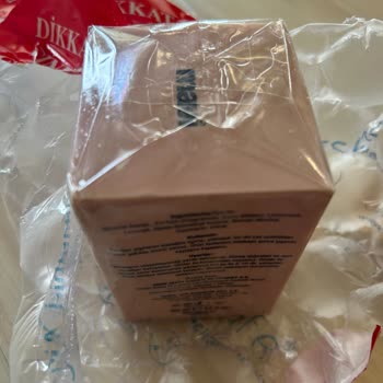 Mavi Parfümleri Çok Kötü