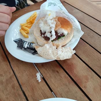 Etstur Felaketi Ve Birbirini Tutmayan Bilgiler