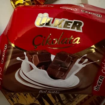 Ülker Çikolata Rengi Değişmiş, Tadı Bozulmuş