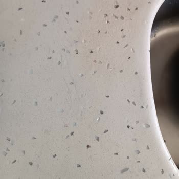 ÇimStone Mermerde Sararma Derin Yanık Lekesi Gibi İzler