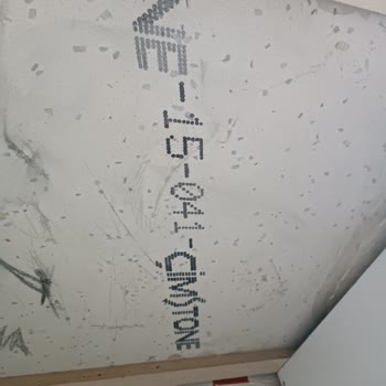 ÇimStone Mermerde Sararma Derin Yanık Lekesi Gibi İzler