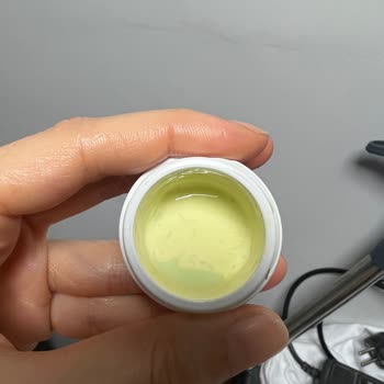 Kiehls Avokado Göz Kremi Bozuk Ya Da SKT Geçmiş