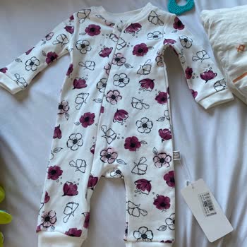 Trio Bebe Yanlış Kıyafet Bedenleri