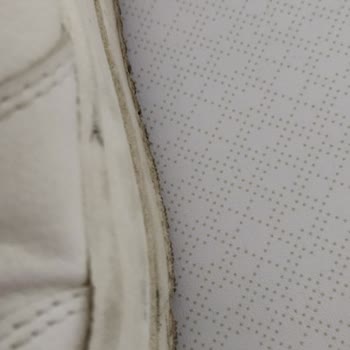 Bershka Ayakkabı 10 Günde Yırtıldı