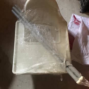 Dolap Millet Birbirini Yanıltıp Duruyor