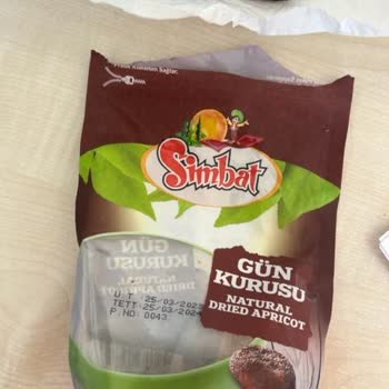 BİM Gün Kurusu Kayısı İçinden Kurt Çıktı