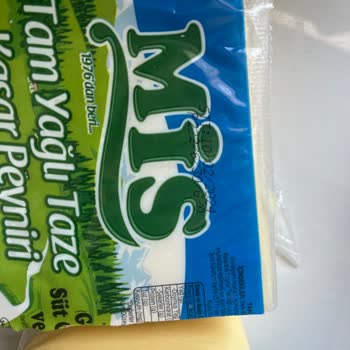 Mis Küflü Taze Kaşar Peyniri