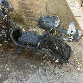 Motolux Gogo Elektrikli Bisiklet Yandı