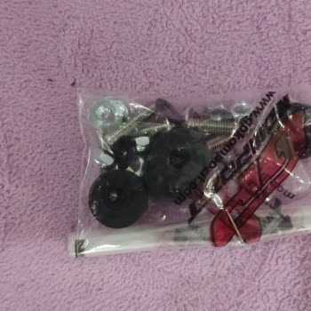 Gp Kompozit Yanlış Bağlantı Demiri Ve Vida Somon Göndermiş İlgi Sıfır