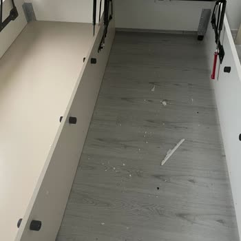 Kelebek Mobilya Hasarlı Ürün Teslimi