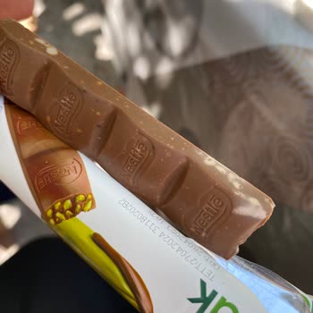 Nestle Damak Bozuk Çikolata