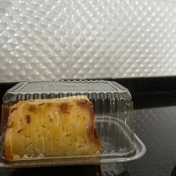 Migros Sanal Market Meyveleri Seçerken Gözlerini Kapatıyor :)
