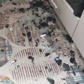 Kumtel Marka Set Üstü Fırının Camı Durduk Yere Tuzla Buz Oldu.