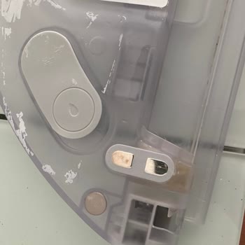 Xiaomi Mi Robot Vakumlu Paspas Mop 2 Pro Beyaz - Su Haznesi Paslandı