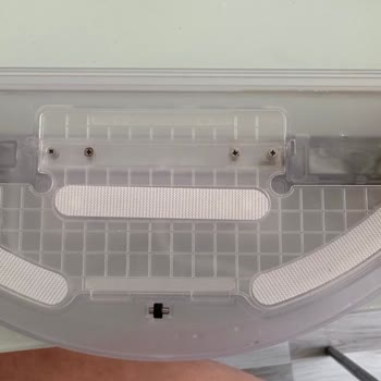 Xiaomi Mi Robot Vakumlu Paspas Mop 2 Pro Beyaz - Su Haznesi Paslandı