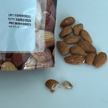 Migros Kurtlu Çiğ Badem
