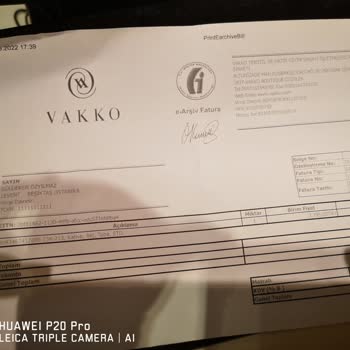 Vakko Deforme Olmuş Çantamı Tadilat Yapmak İstiyor. Etiketi Üzerinde