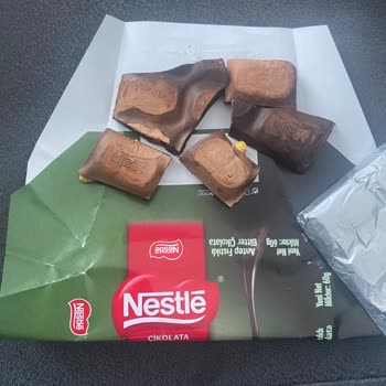 Nestle Nestlé Üzdü -