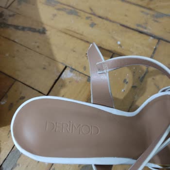 Derimod Kalitesiz Müşteri Memnuniyetsizlik