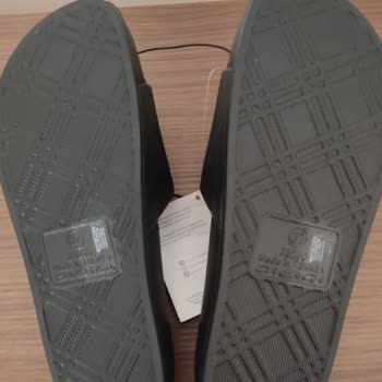 FLO Ayakkabı FLO Kusurlu Ürün Gönderimi