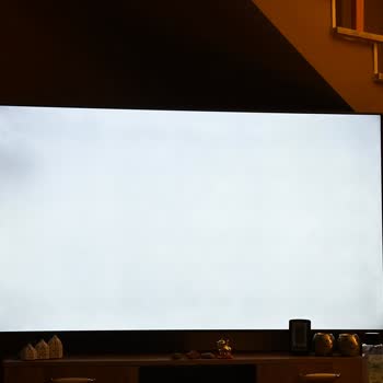 Samsung Televizyonum Garanti Süresinin Bitiminde Hemen Bozuldu