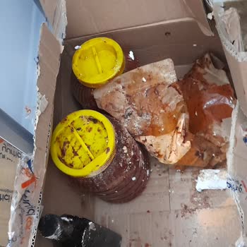 Yöresel Gıda Pazarı (Instagram) Kırık Pis Ve Özensiz Geldi Paket Dahi Yırtılmış