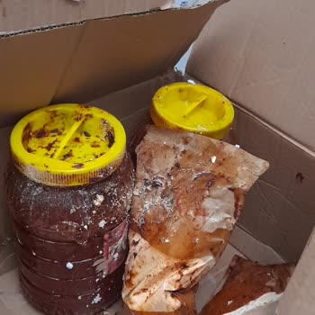 Yöresel Gıda Pazarı (Instagram) Kırık Pis Ve Özensiz Geldi Paket Dahi Yırtılmış