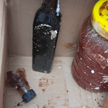 Yöresel Gıda Pazarı (Instagram) Kırık Pis Ve Özensiz Geldi Paket Dahi Yırtılmış