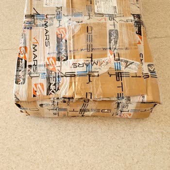 Seri Bilgi Teknolojileri Ekranı Kırık Gelen Bilgisayar