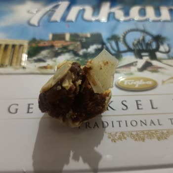 Tuğba Kuruyemiş Hijyen Konusunda Dikkatsiz