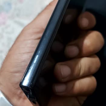Media Markt Tan Almış Olduğum Sıfır Telefonun Kutusu Açık Ve Çizik