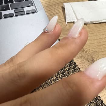 Vip Estetik Güzellik V. I. P Estetik Kalıcı Oje Amatörlüğü