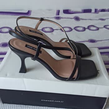 Nine West Akasya Şubesi Ürün Tadilat
