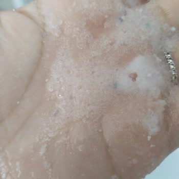 OMO Active Renkliler Ve Beyazlar