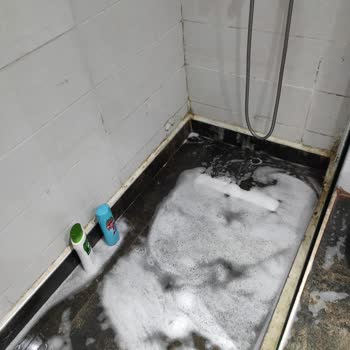 Royal Towers Hotel Kiriş Çok Pis Ve Bakımsız