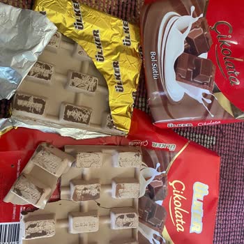 Ülker Çikolata Bozuk Çıktı