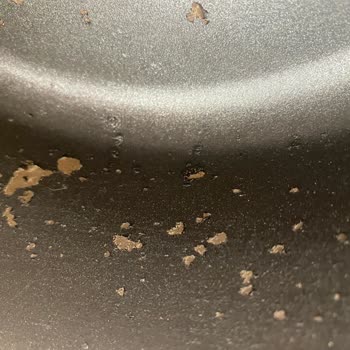 Tefal'in Tenceresinde Teflonun Pul Pul Dökülmesi